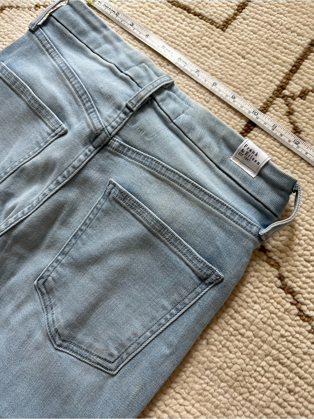 New without tags Frank snd Eileen Galway women’s jeans  size 25 - Picture 3 of 5